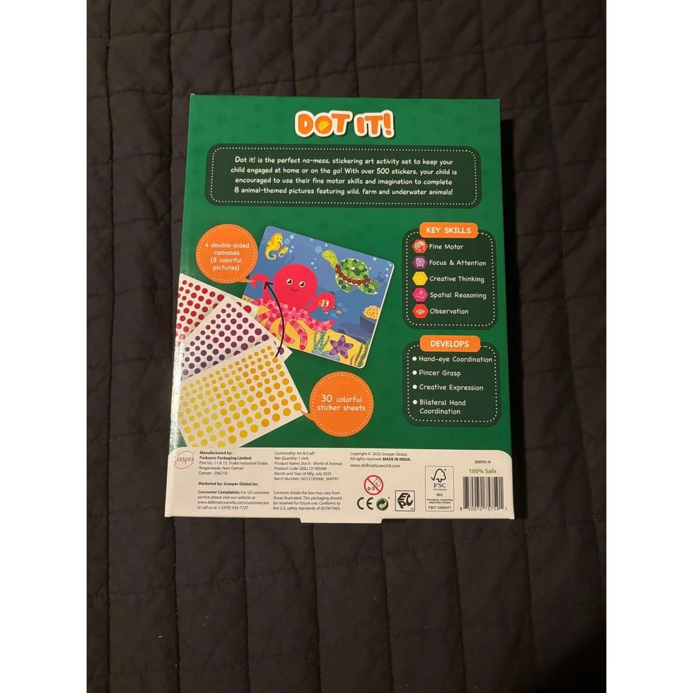 Skillmatics Dot It World of Animals Mess-Free Sticker Art Activity Set Ages 3+
